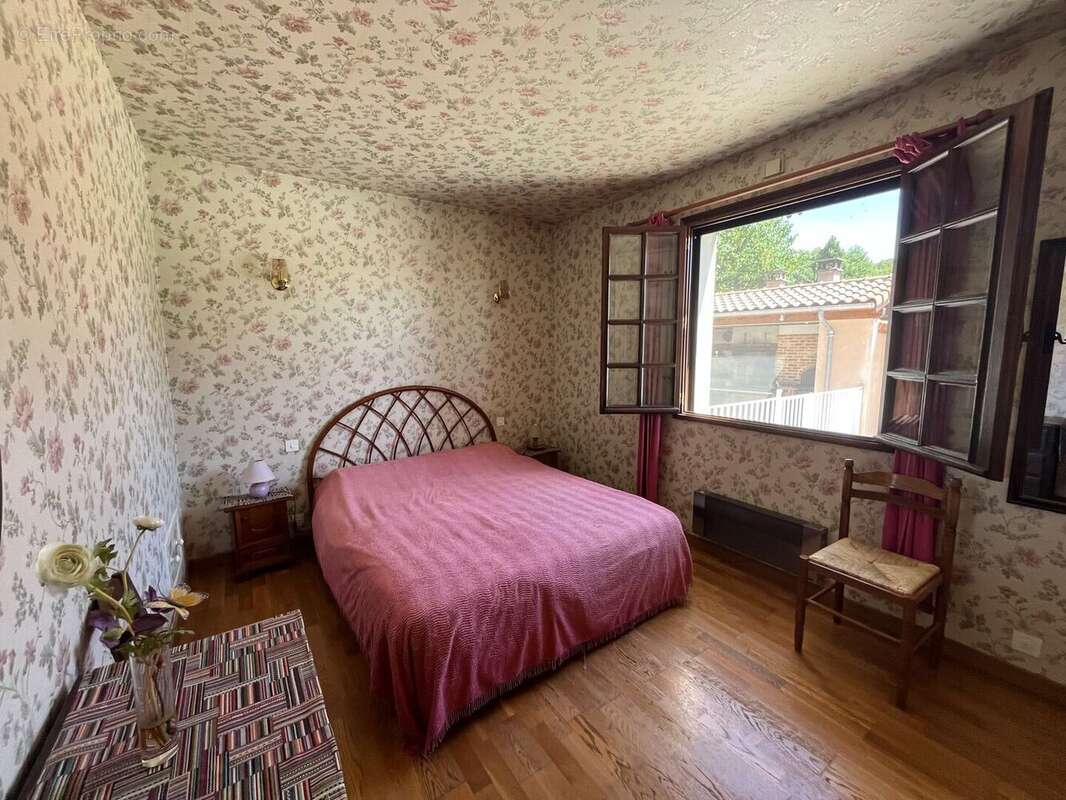 Chambre 2 - Maison à CAJARC
