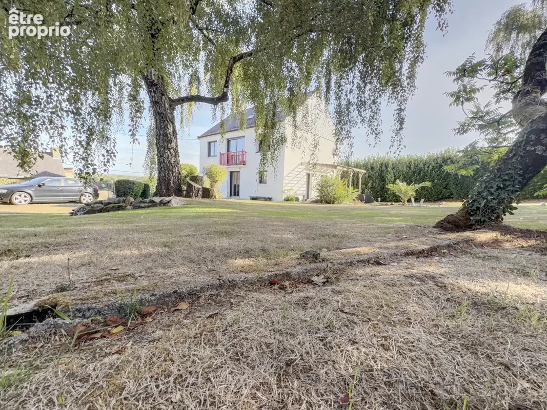 Charmante maison rénovée avec 4 chambres et grand jardin à Baud - photo 14