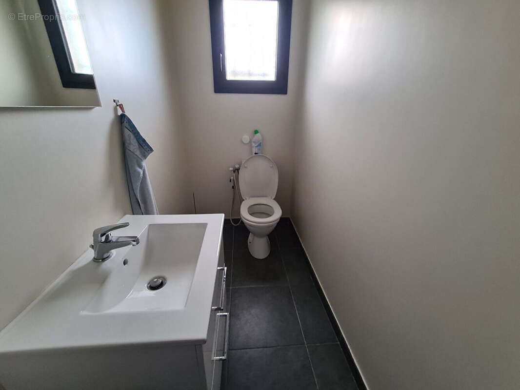 Maison avec un terrain de 1000 m² environ - photo 8