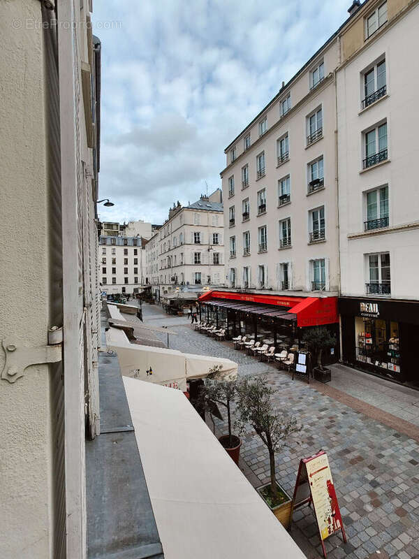 Appartement à PARIS-7E
