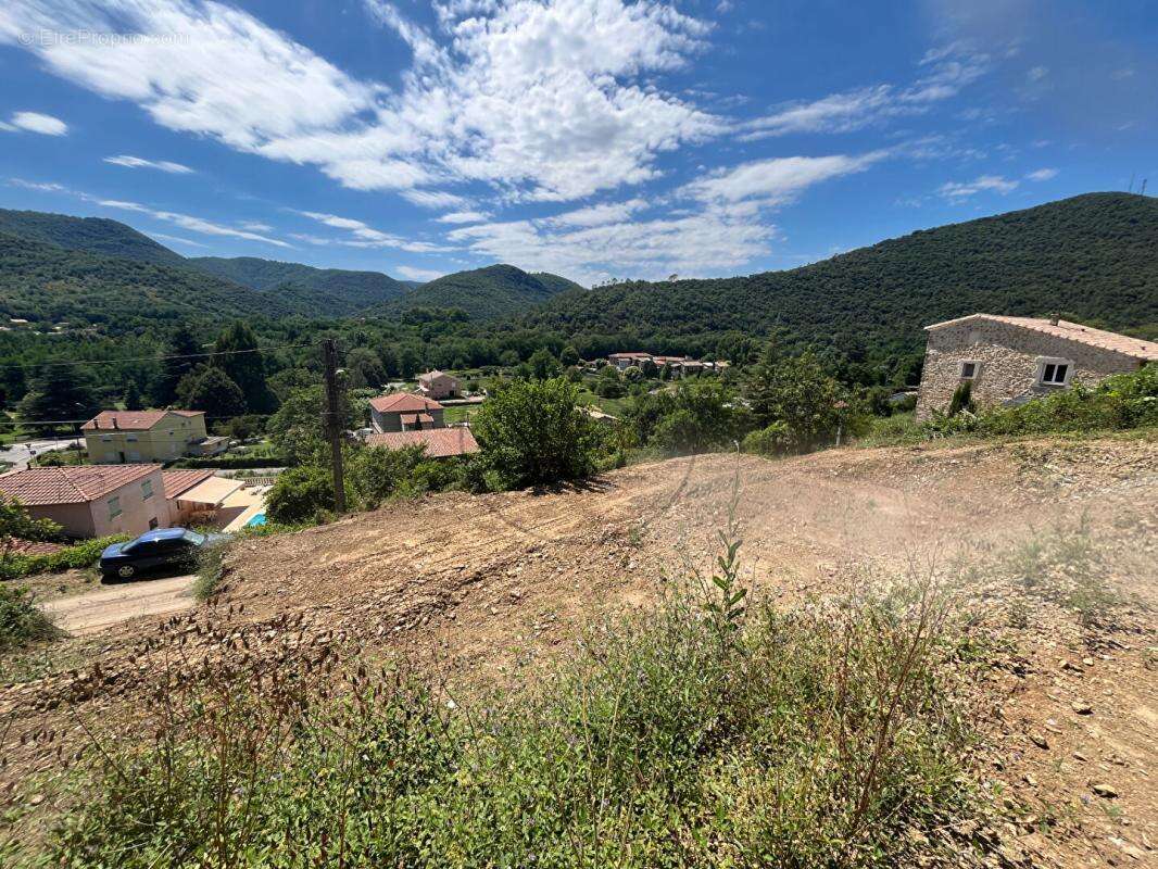 Terrain à BESSEGES