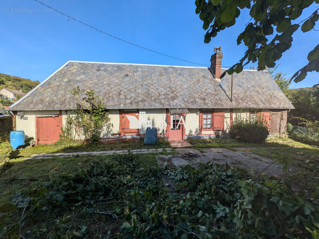 Maison à VILLERS-ECALLES