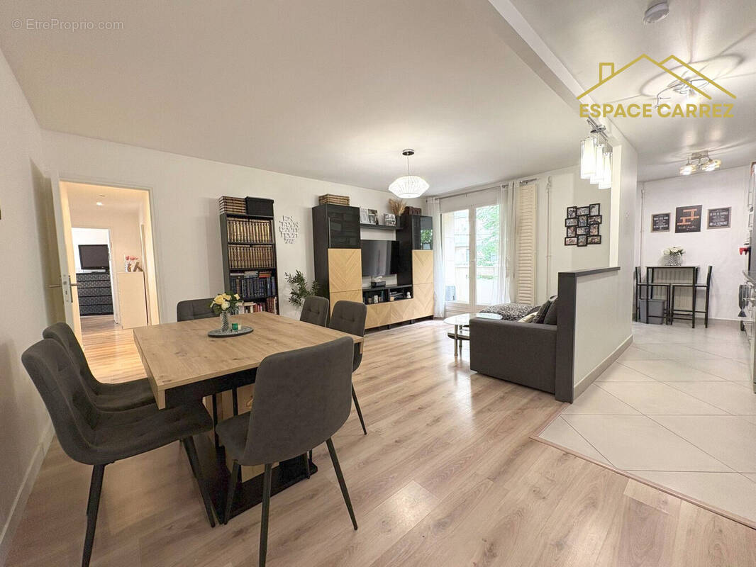 Appartement à LES LILAS