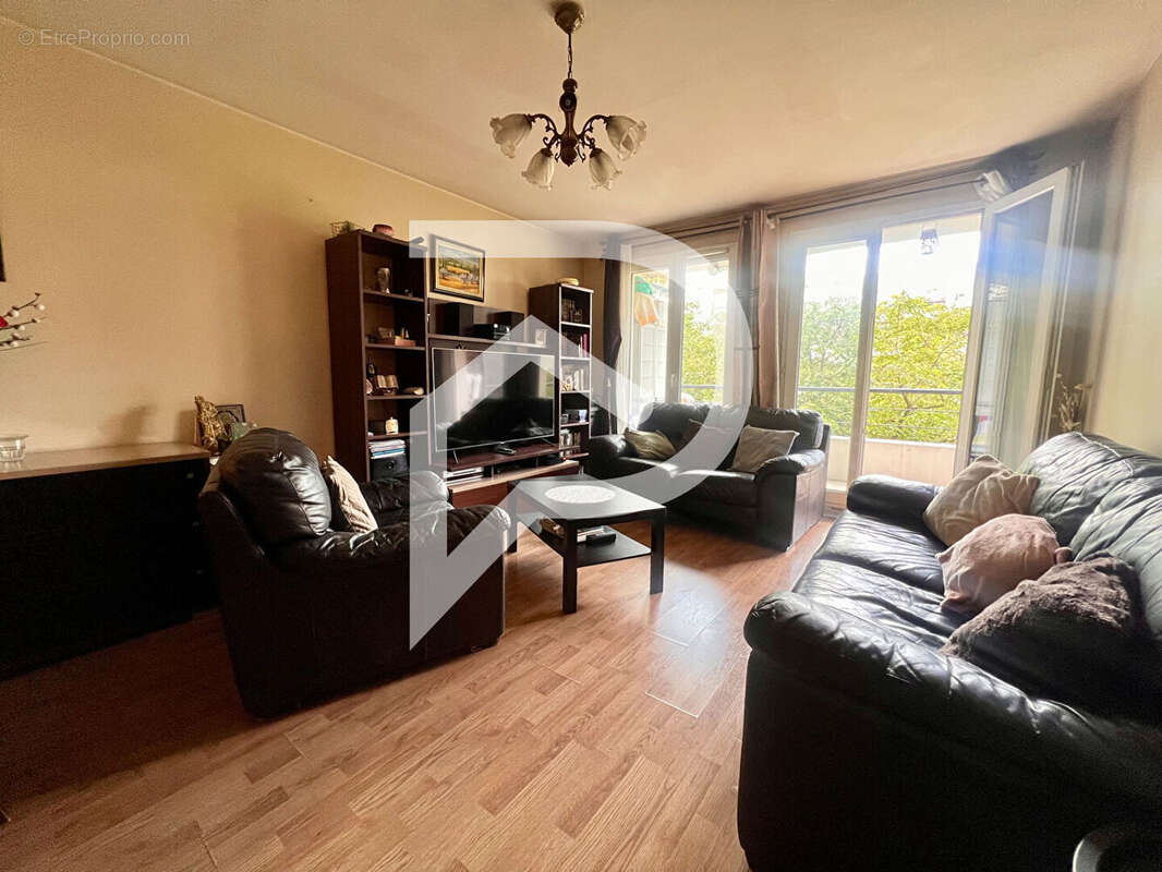 Appartement à SAINT-DENIS