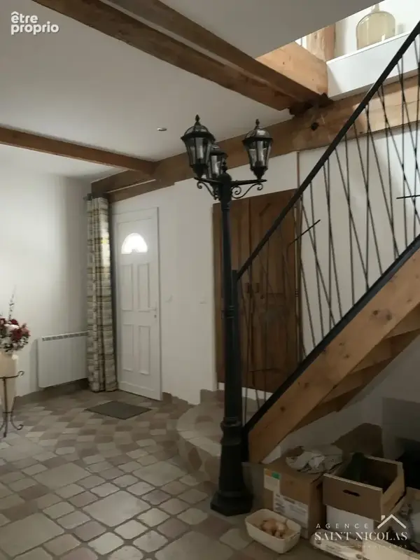 MEULAN CENTRE, maison de ville avec cour et garage, appartement type LOFT de 174 m2 et studio 40m2 - photo 7