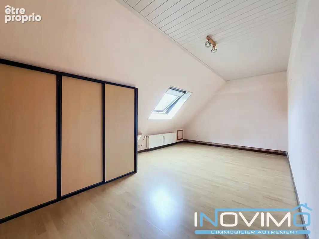 Maison 8 pièces 145 m² à vendre à Coudekerque-Branche (59210) - photo 9