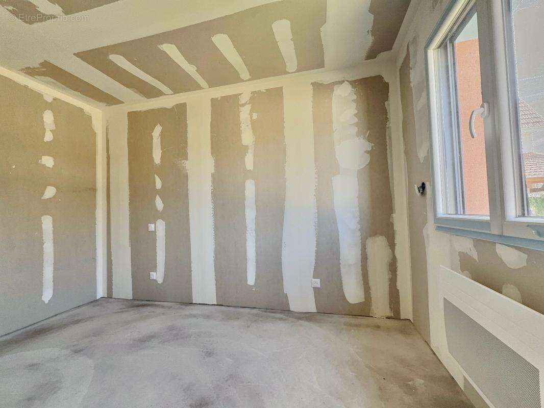 Maison à LONGECOURT-EN-PLAINE