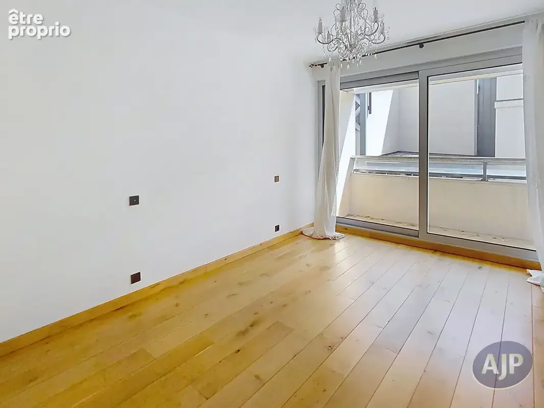 Appartement Paris 3 pièce(s) 89.1 m2 - photo 4