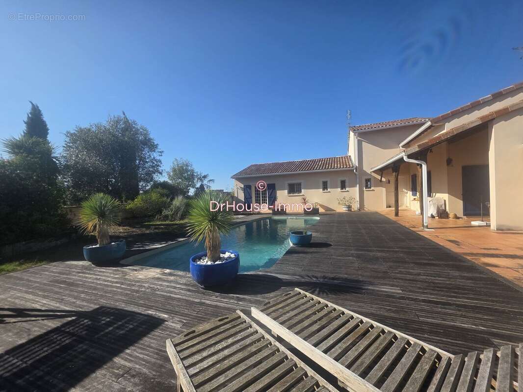 Maison 266 m² à Graulhet  - photo 154