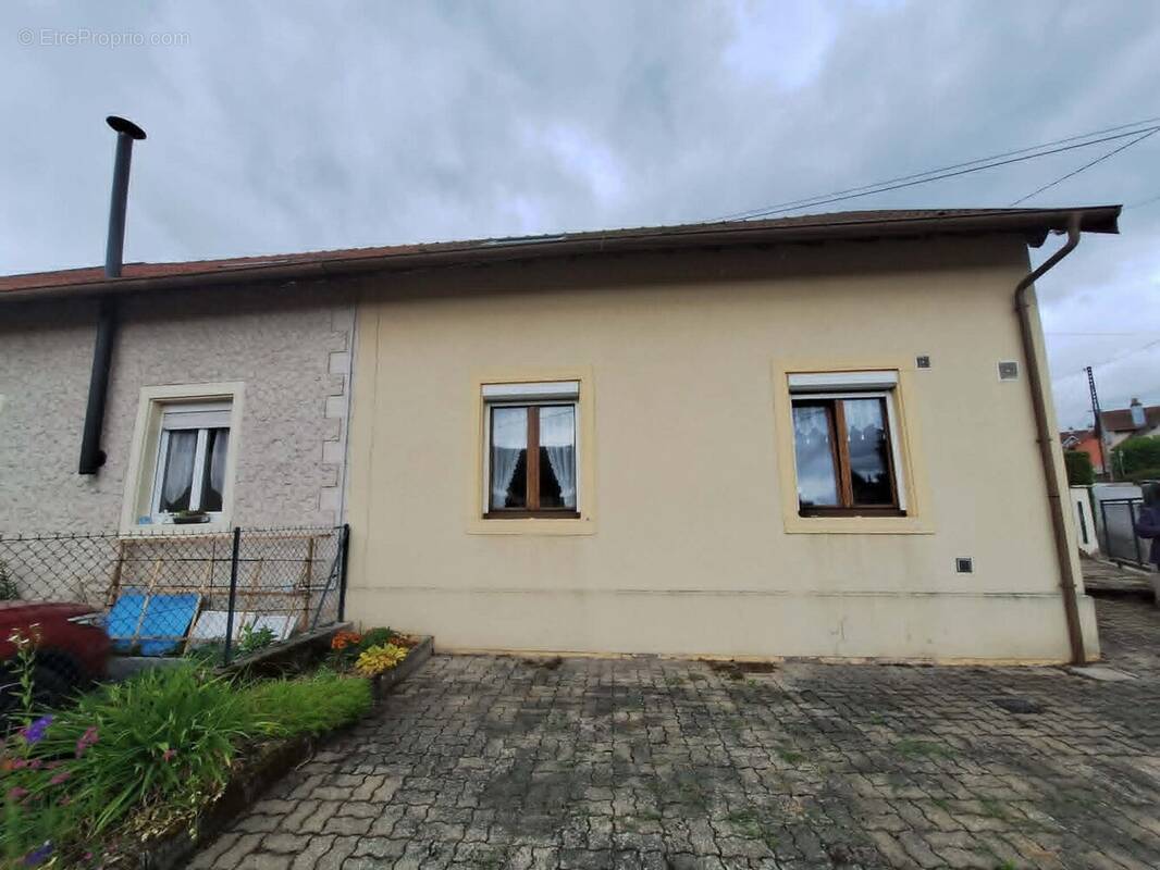 Maison à REMIREMONT