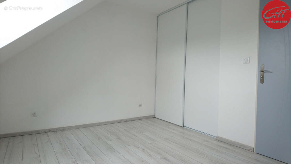 Appartement à BURGILLE