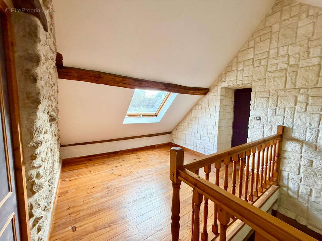 Maison à ROZAY-EN-BRIE