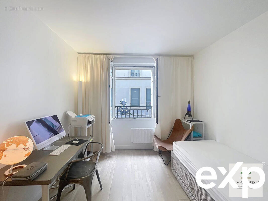 Appartement à PARIS-4E