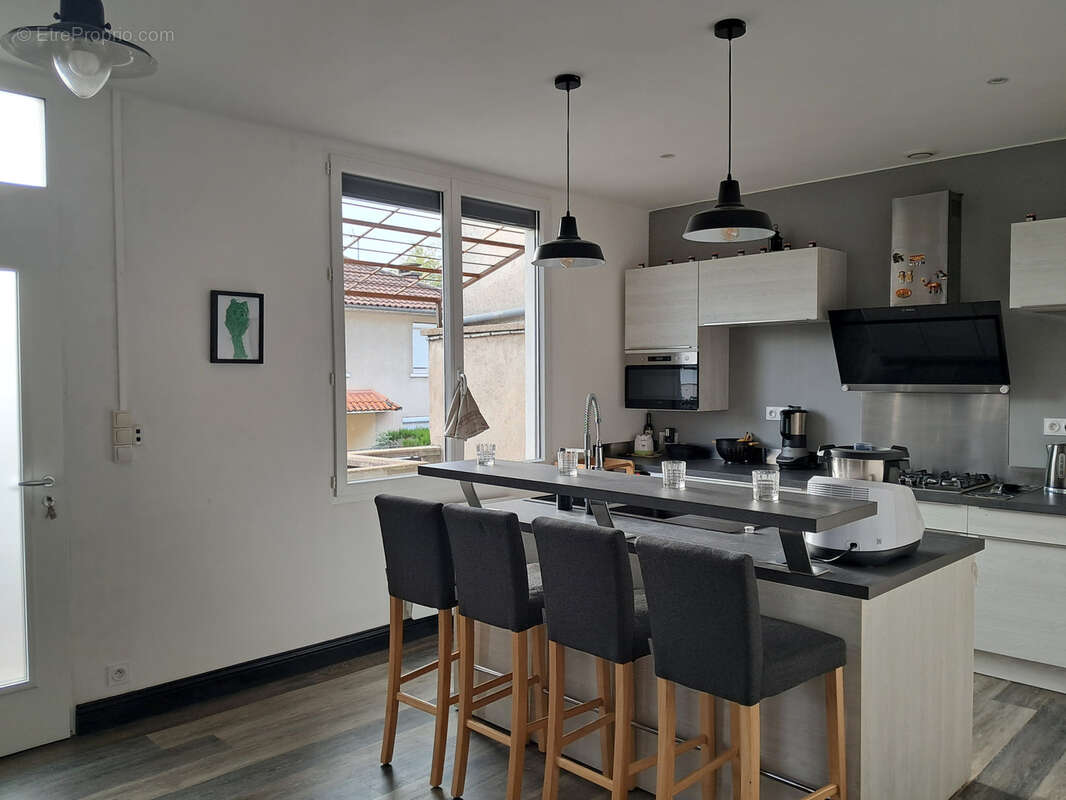 Maison à SAINT-CERE