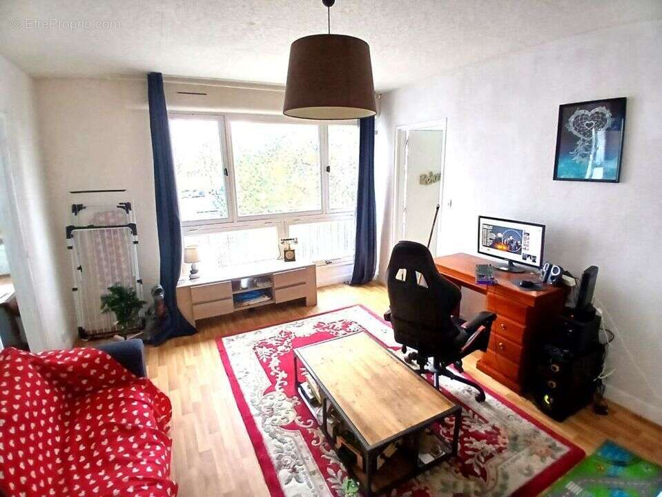 Appartement à HEROUVILLE-SAINT-CLAIR