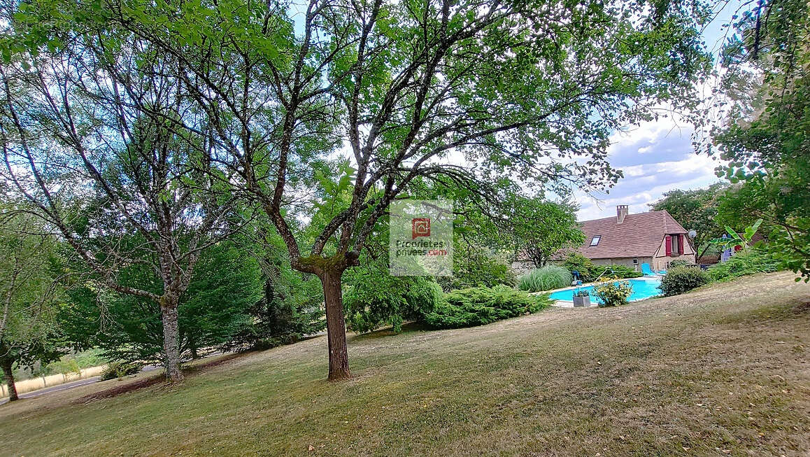 Maison à ROUFFIGNAC-SAINT-CERNIN-DE-REILHAC