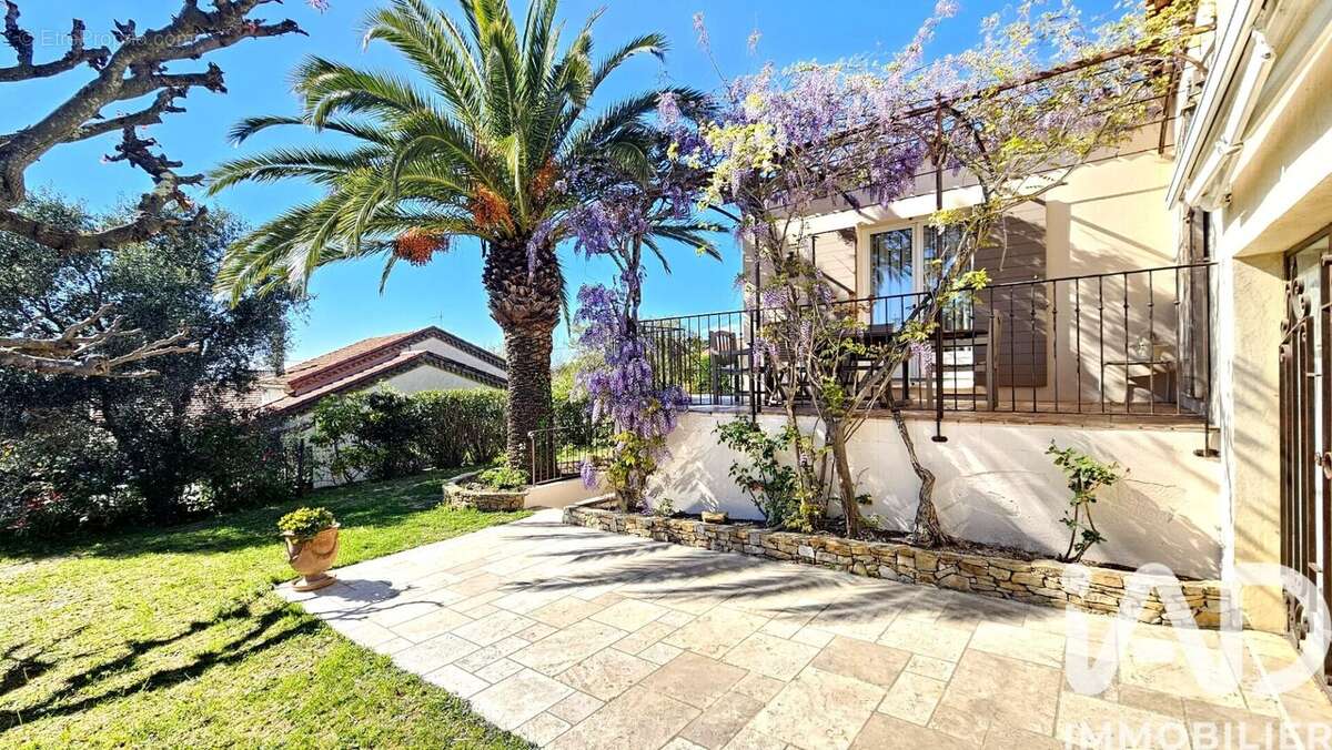 Photo 3 - Maison à SIX-FOURS-LES-PLAGES