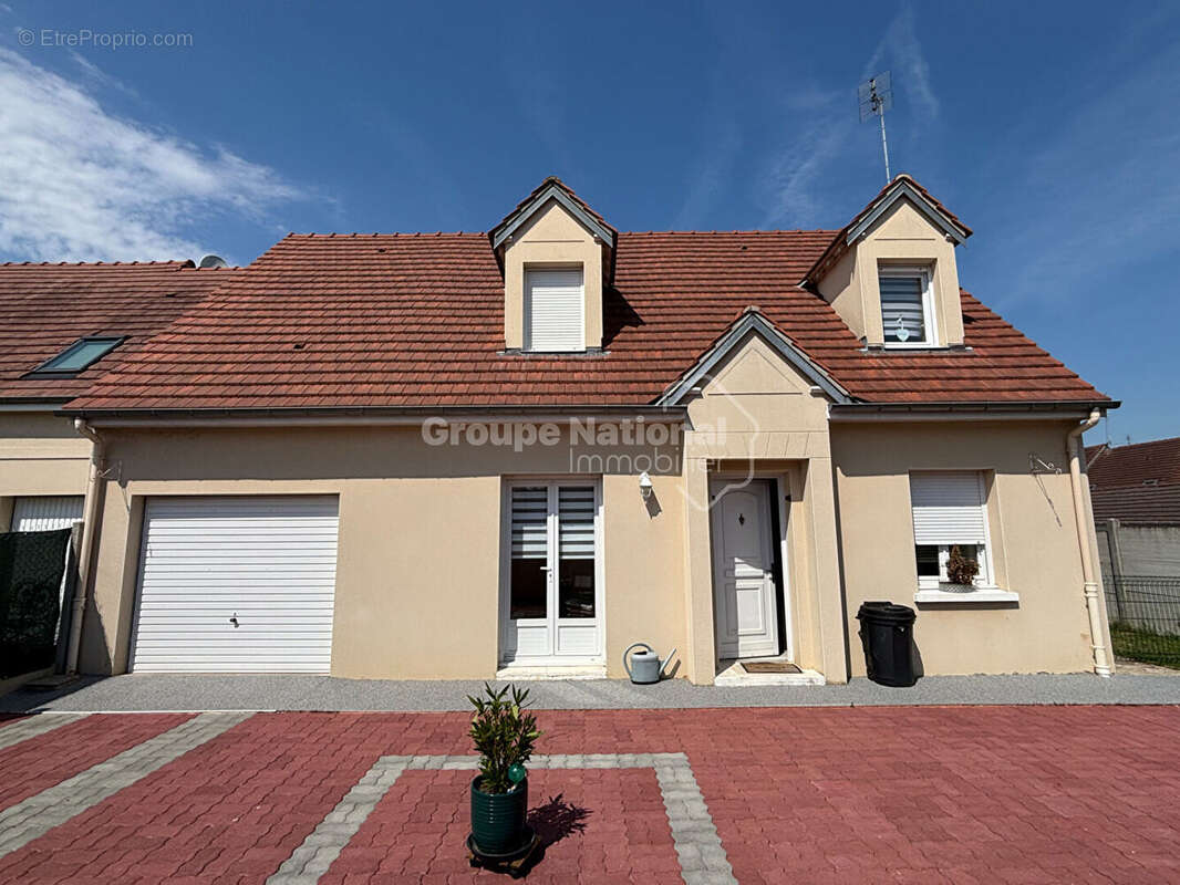 Maison à NOYON