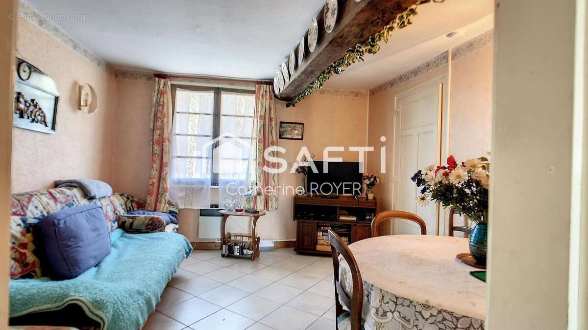 Photo 6 - Maison à LA CHAPELLE-SAINT-SAUVEUR