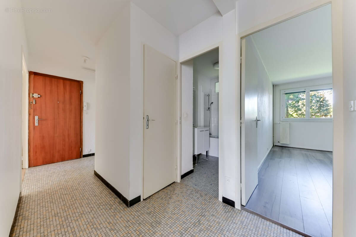 Bel Appartement de type 3  70m2 - photo 12