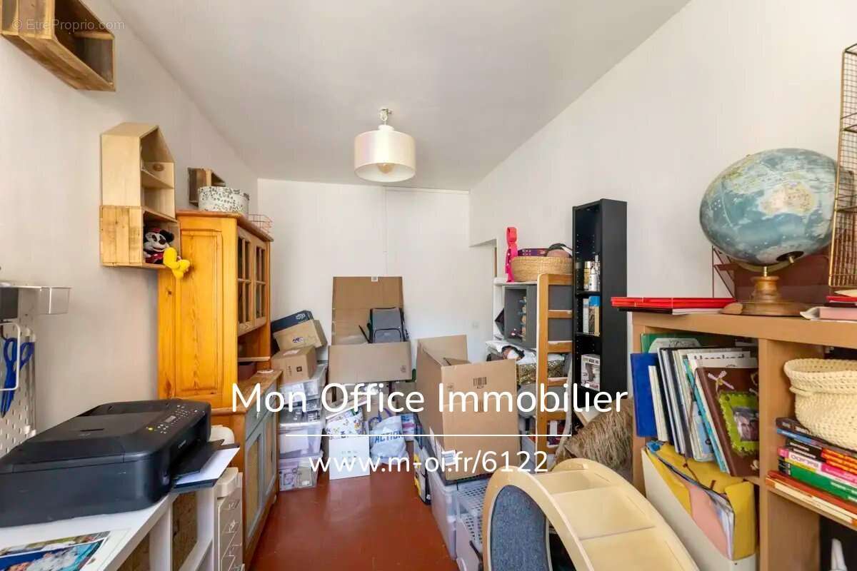 Appartement à SAINT-MAXIMIN-LA-SAINTE-BAUME