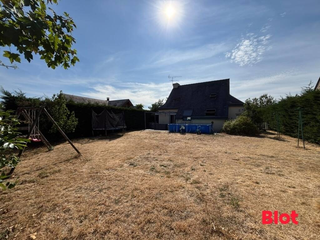 Maison à PLECHATEL