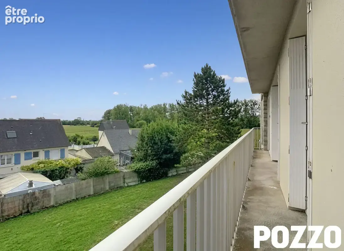 A Vendre - Pontorson - Appartement 4 pièce(s) 77 m² - ASCENSEUR / BALCON - photo 3