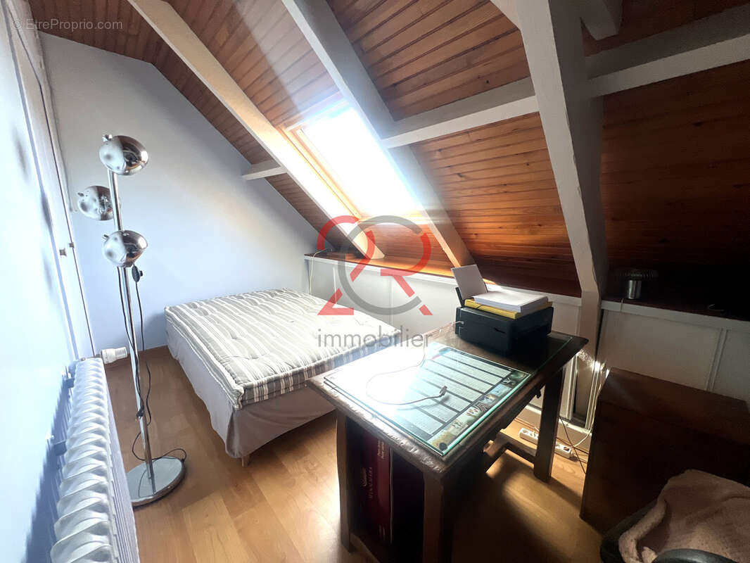 Maison avec espace T2 aménagé, jardin plein Sud et garage - photo 12