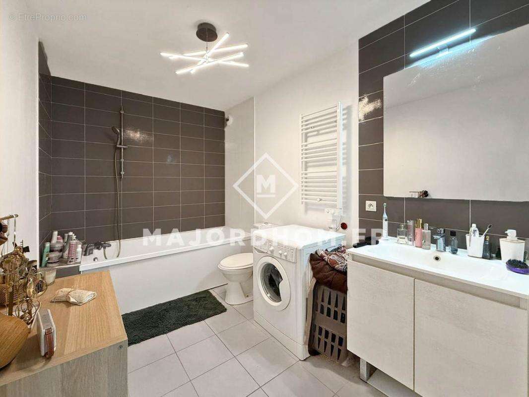 Appartement à MARSEILLE-10E