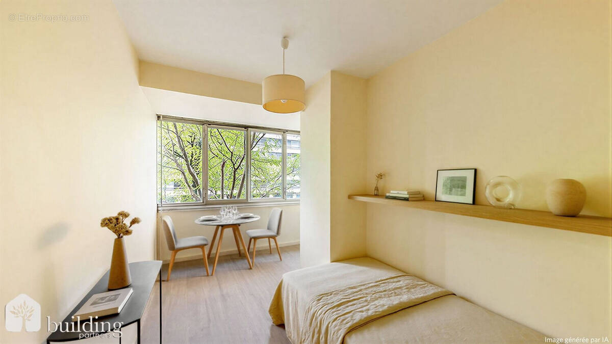 Appartement à PARIS-16E
