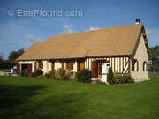 Maison à MOYAUX