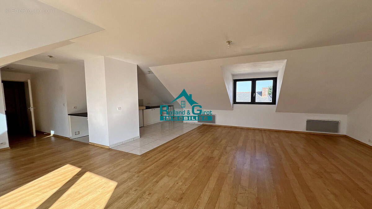 Appartement Acigne 2 pièce(s) 59m² - photo 1