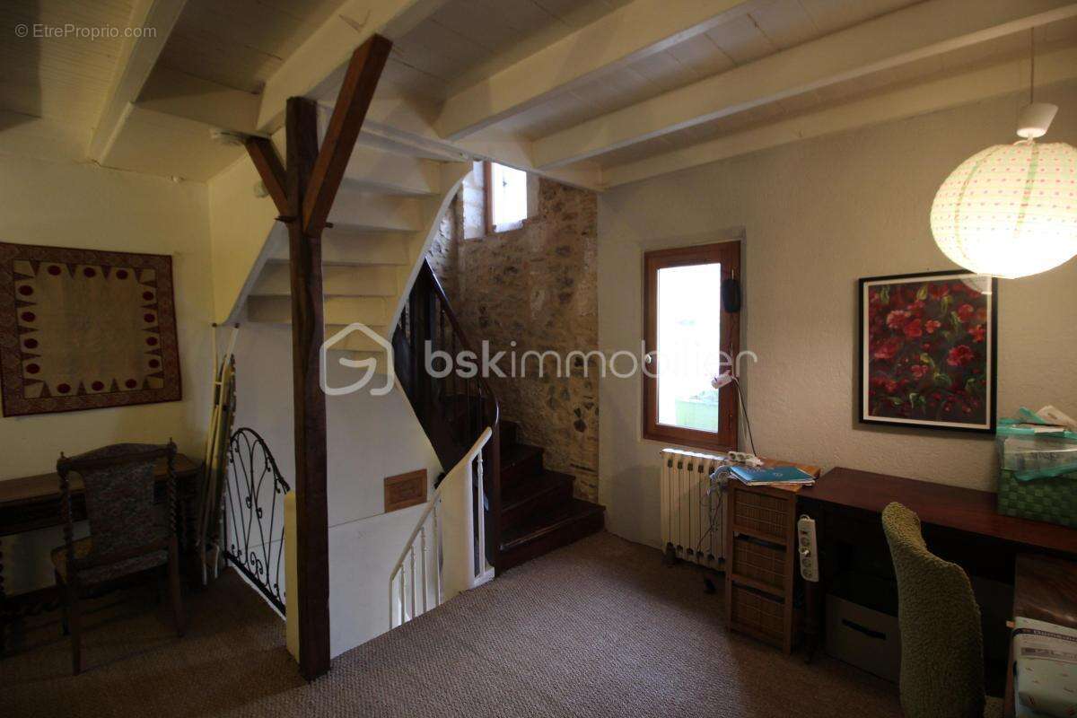 Maison de village avec extérieur - photo 26