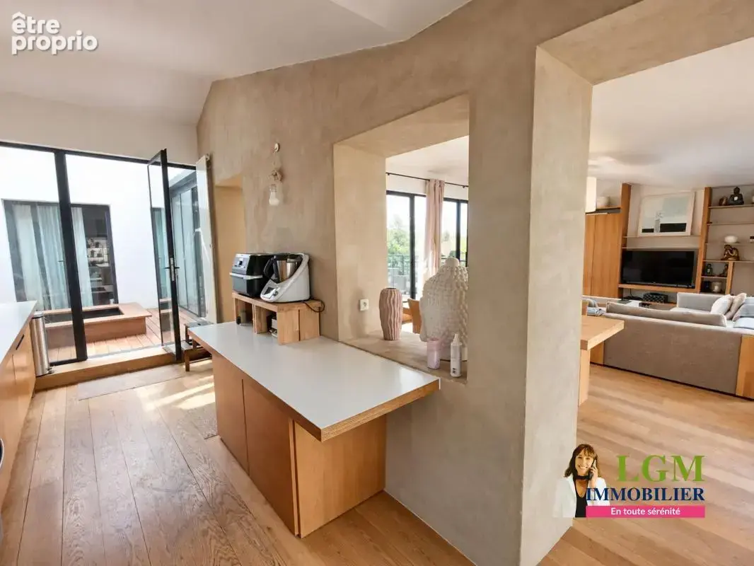 Quais de la Fontaine - Appartement d'exception 6 pièces avec grandes terrasses et bassin - 150m² habitables (Loi Carrez) - photo 4