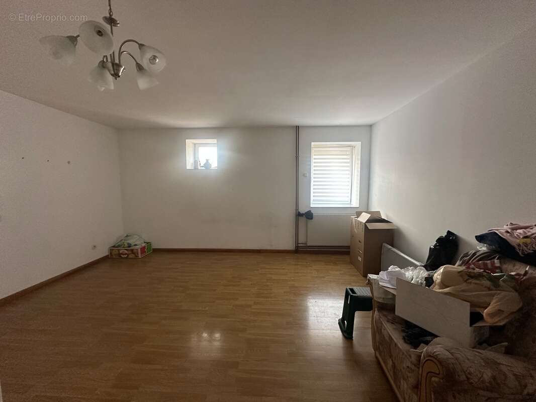 Maison de village à vendre 7 pièces DENTING (57)  À VENDRE – avec potentiel et dépendance - photo 11