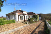 Maison à SAINT-GERVAIS-LA-FORET