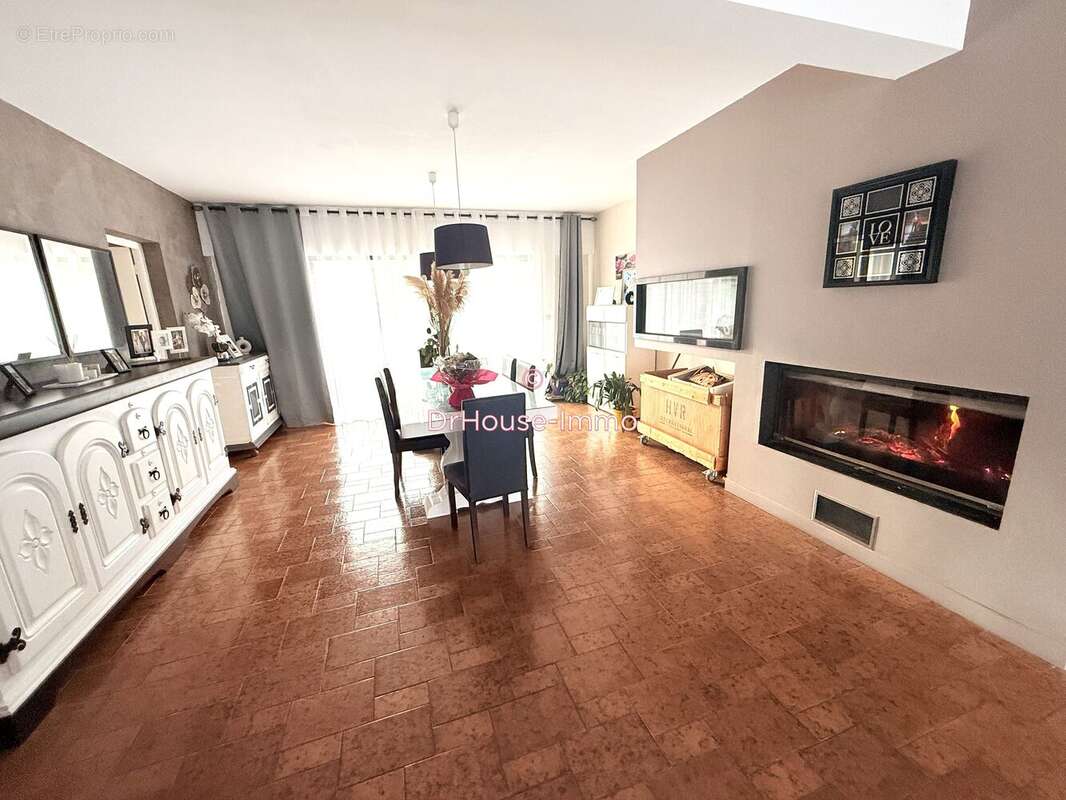 Maison à LE PIAN-MEDOC