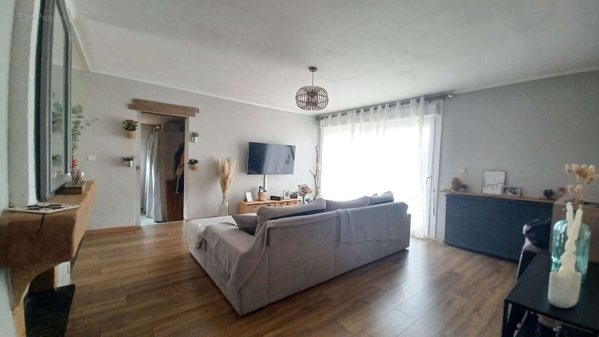 Maison à SAINT-LOUIS-DE-MONTFERRAND