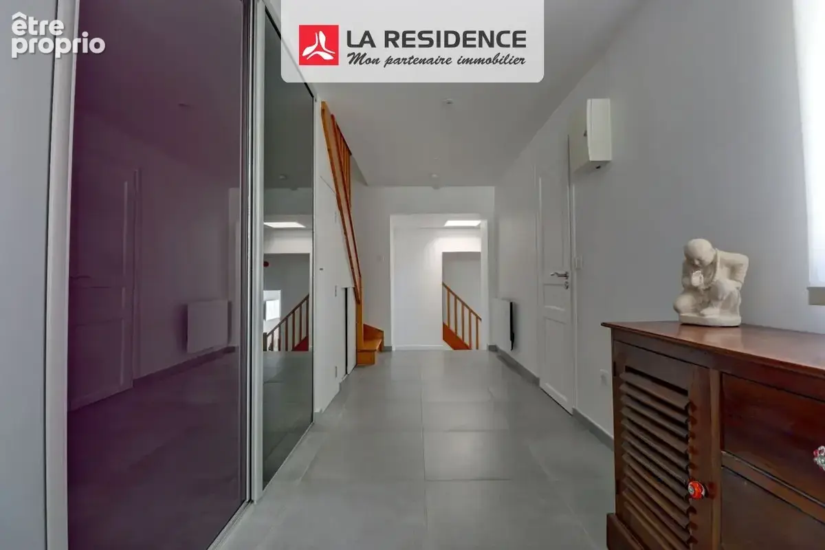 Maison 5 pièces 112 m² à vendre à Saint-Germain-En-Laye (78100) - photo 8