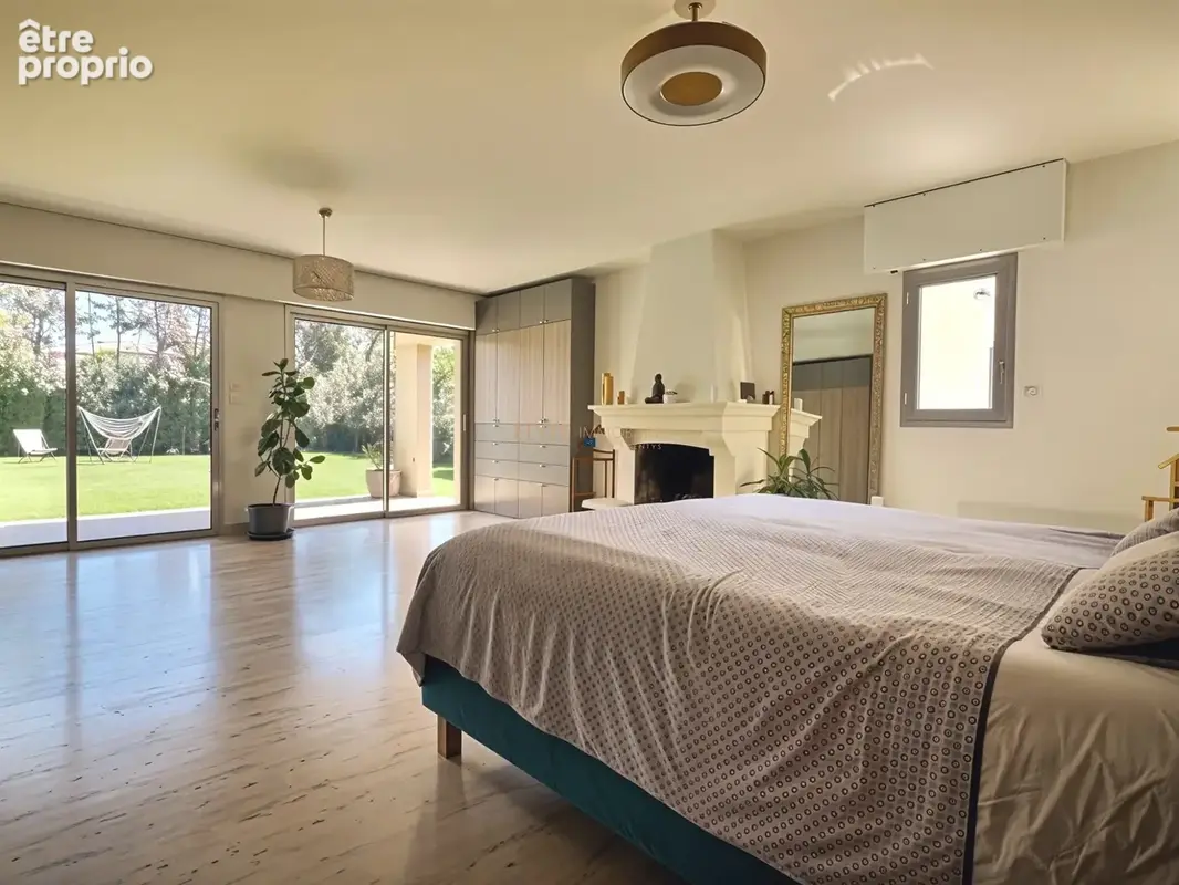 Maison 10 pièces 271 m² à vendre à Peynier (13790) - photo 4