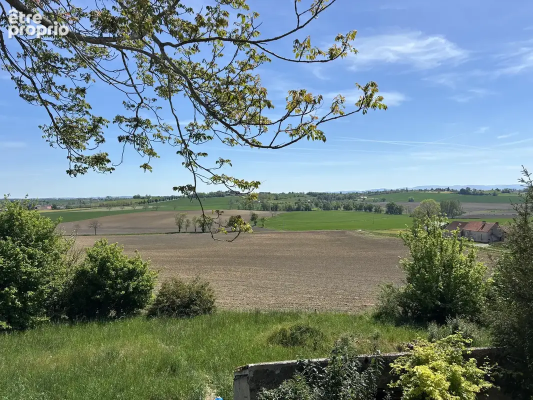 Langy   Maison authentique avec un terrain de 6 915 m2, des granges et une vue magnifique - photo 3