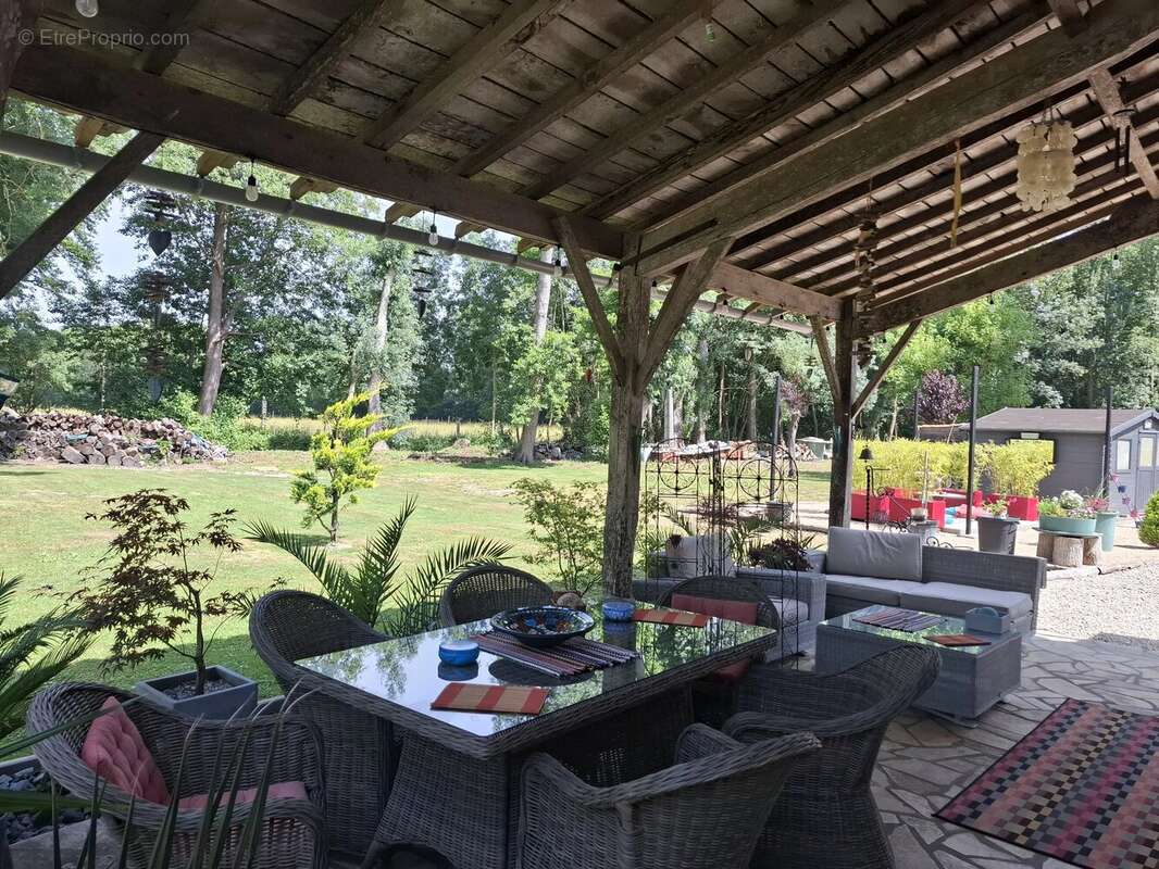 Maison à CHEF-BOUTONNE