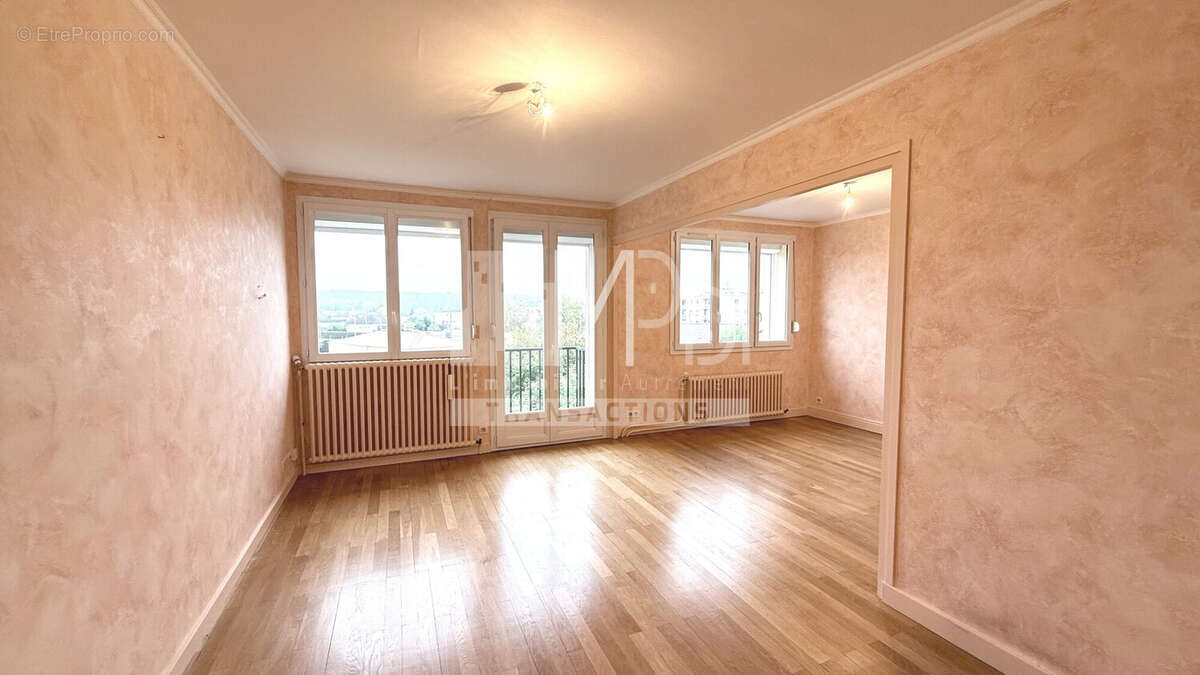 Appartement à BOURG-EN-BRESSE