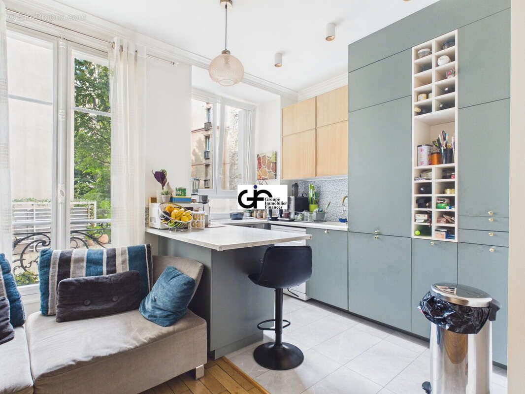 Appartement 52 m² à Paris-16e  - photo 2