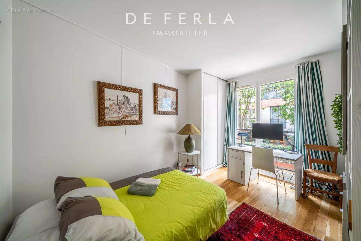 Appartement à PARIS-6E