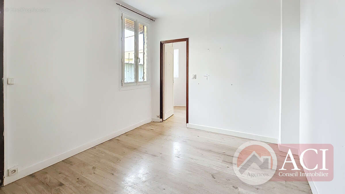 Maison à PIERREFITTE-SUR-SEINE