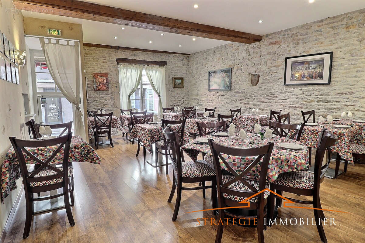 Commerce à MERCUREY