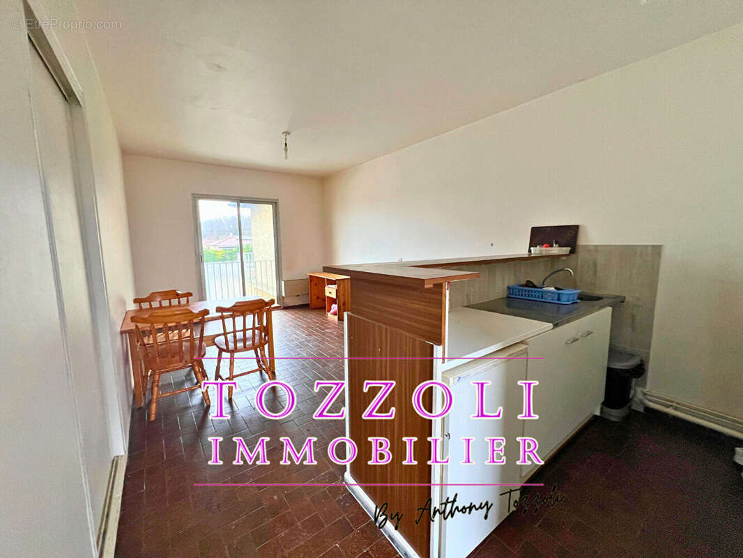 Appartement à SAINT-PIERRE-DE-CHANDIEU