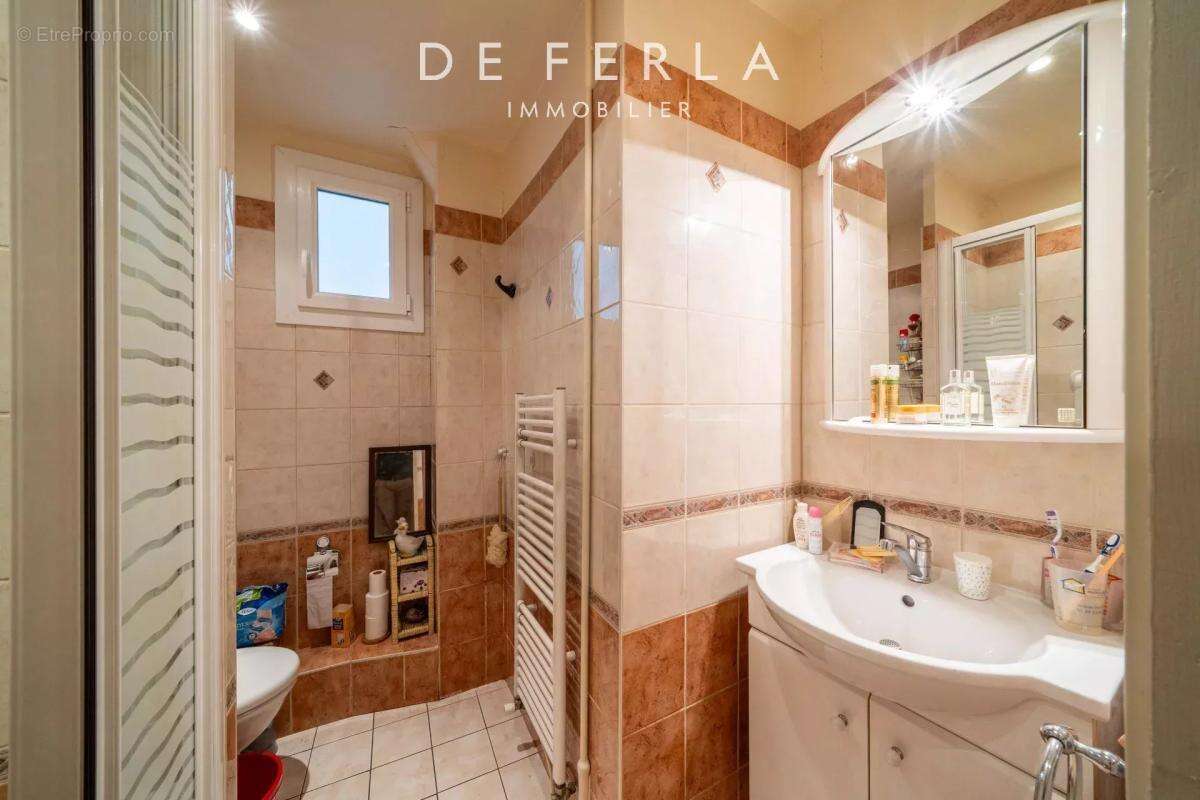 Appartement à PARIS-5E