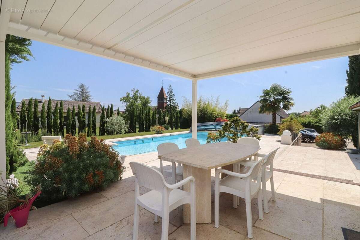 Maison à CRIMOLOIS
